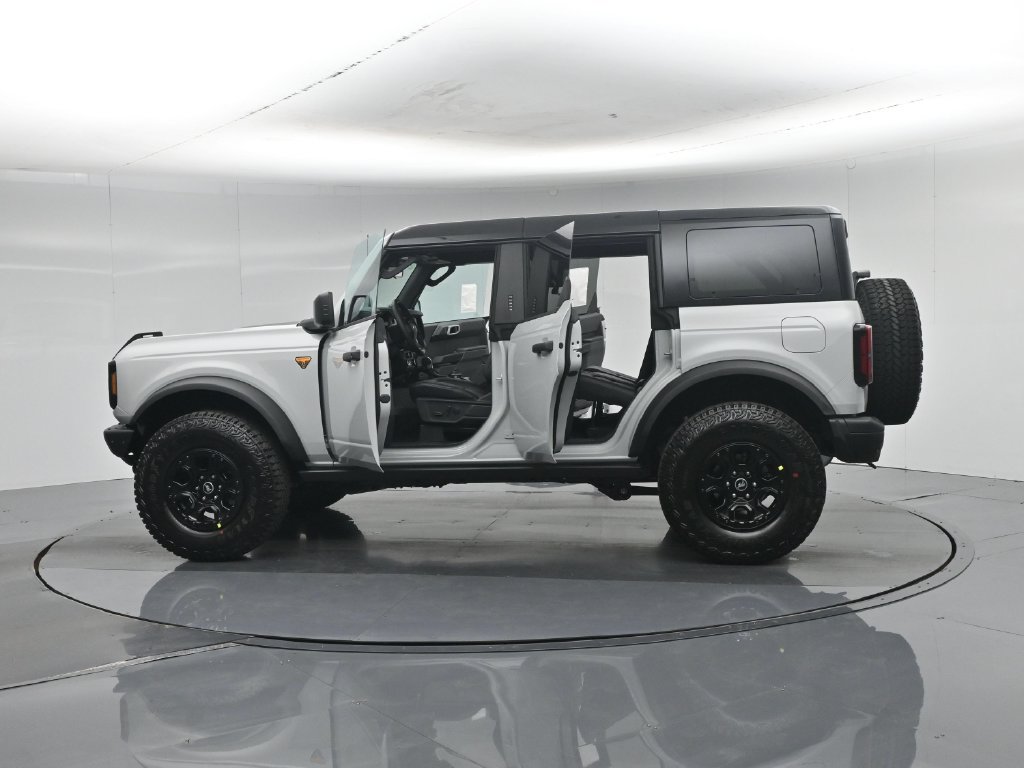 New 2026 Ford Bronco Badlands w/ Wildtrak Package AWD/4WD image 35