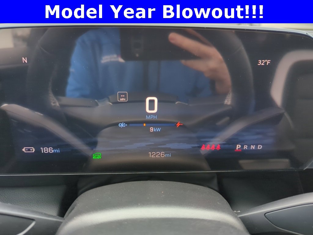 New 2024 Chevrolet Blazer EV LT image 19