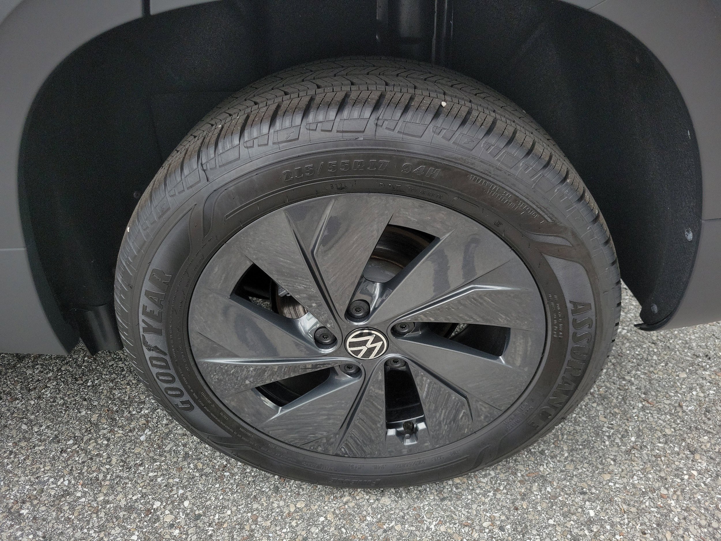 New 2026 Volkswagen Taos S FWD image 34