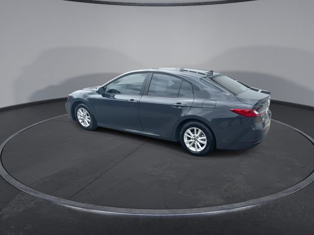 Used 2025 Toyota Camry LE FWD image 11