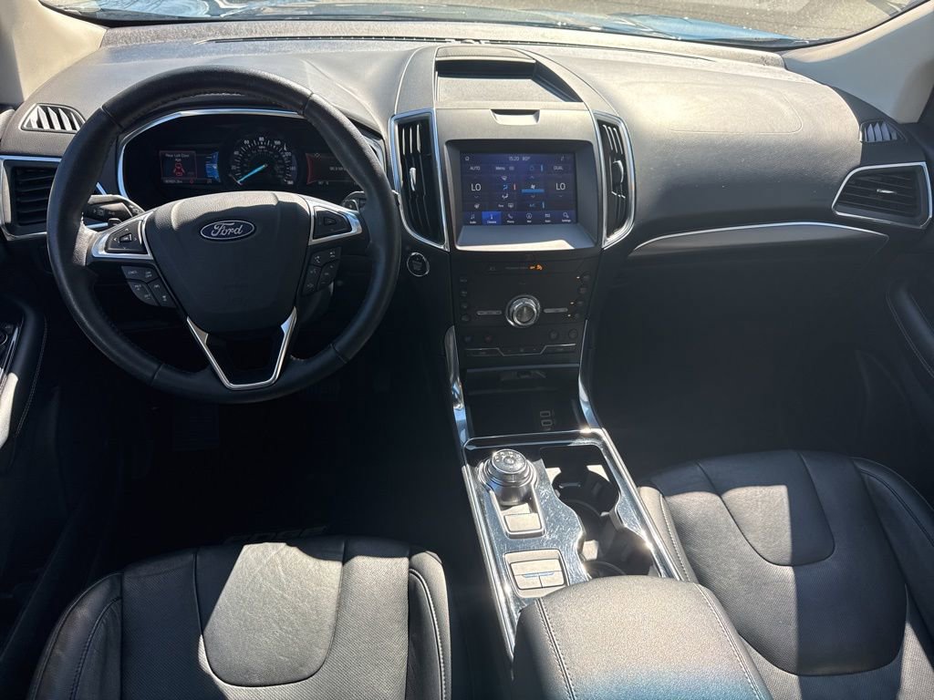 Used 2020 Ford Edge Titanium w/ Equipment Group 301A image 16
