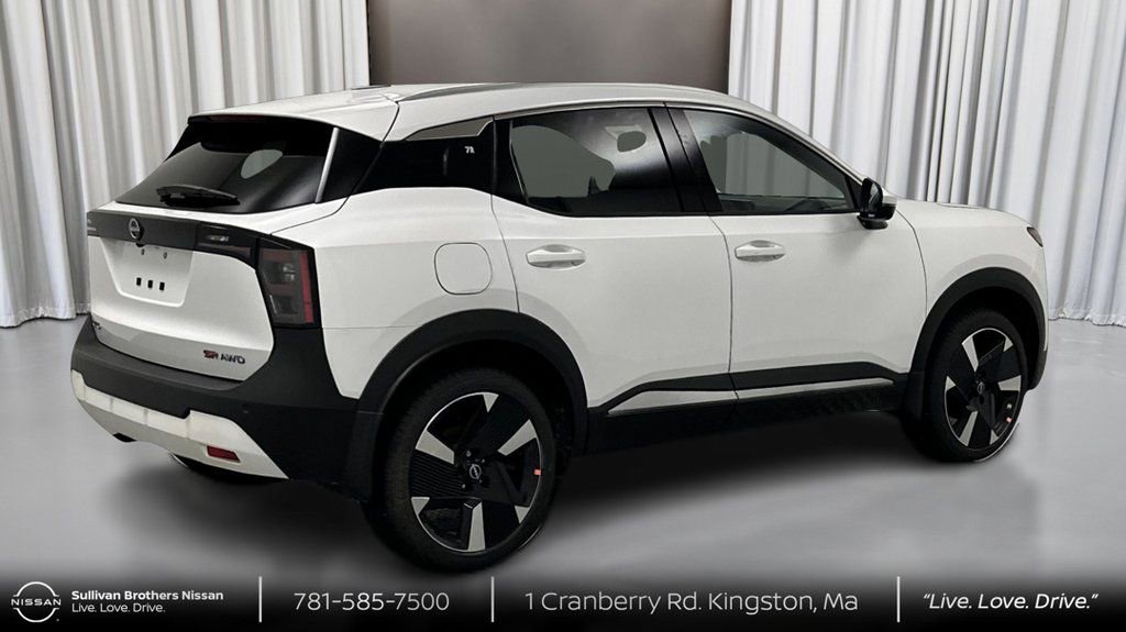 New 2026 Nissan Kicks SR w/ Cold Weather Package image 5