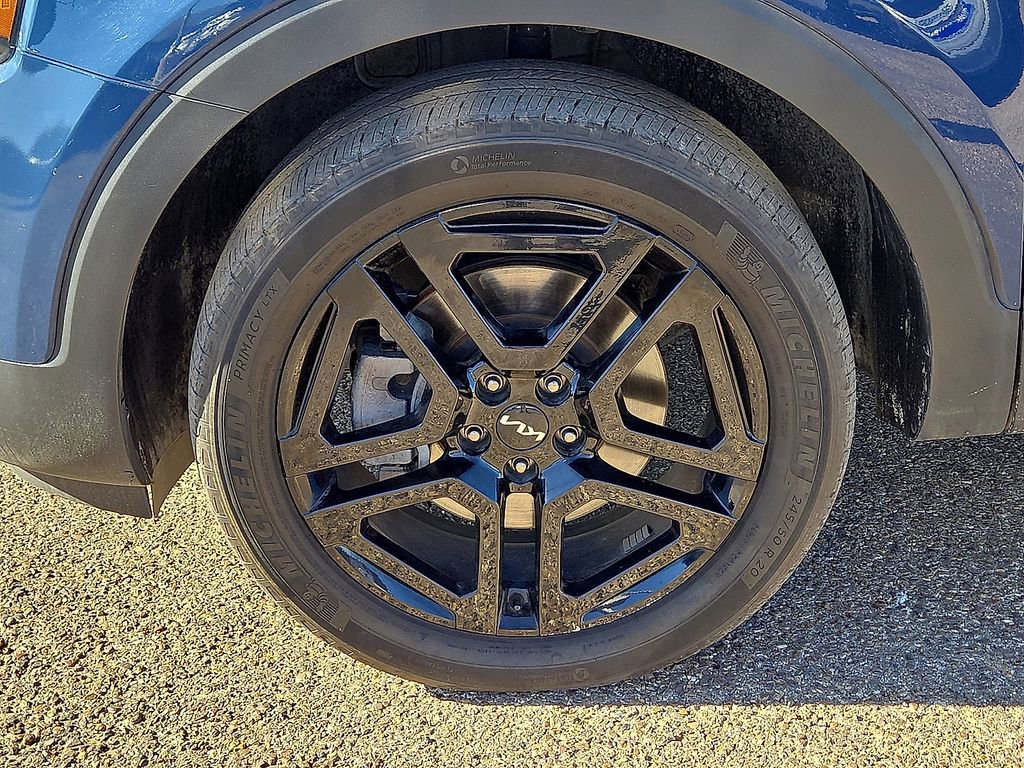 Used 2024 Kia Telluride EX X-Line image 11