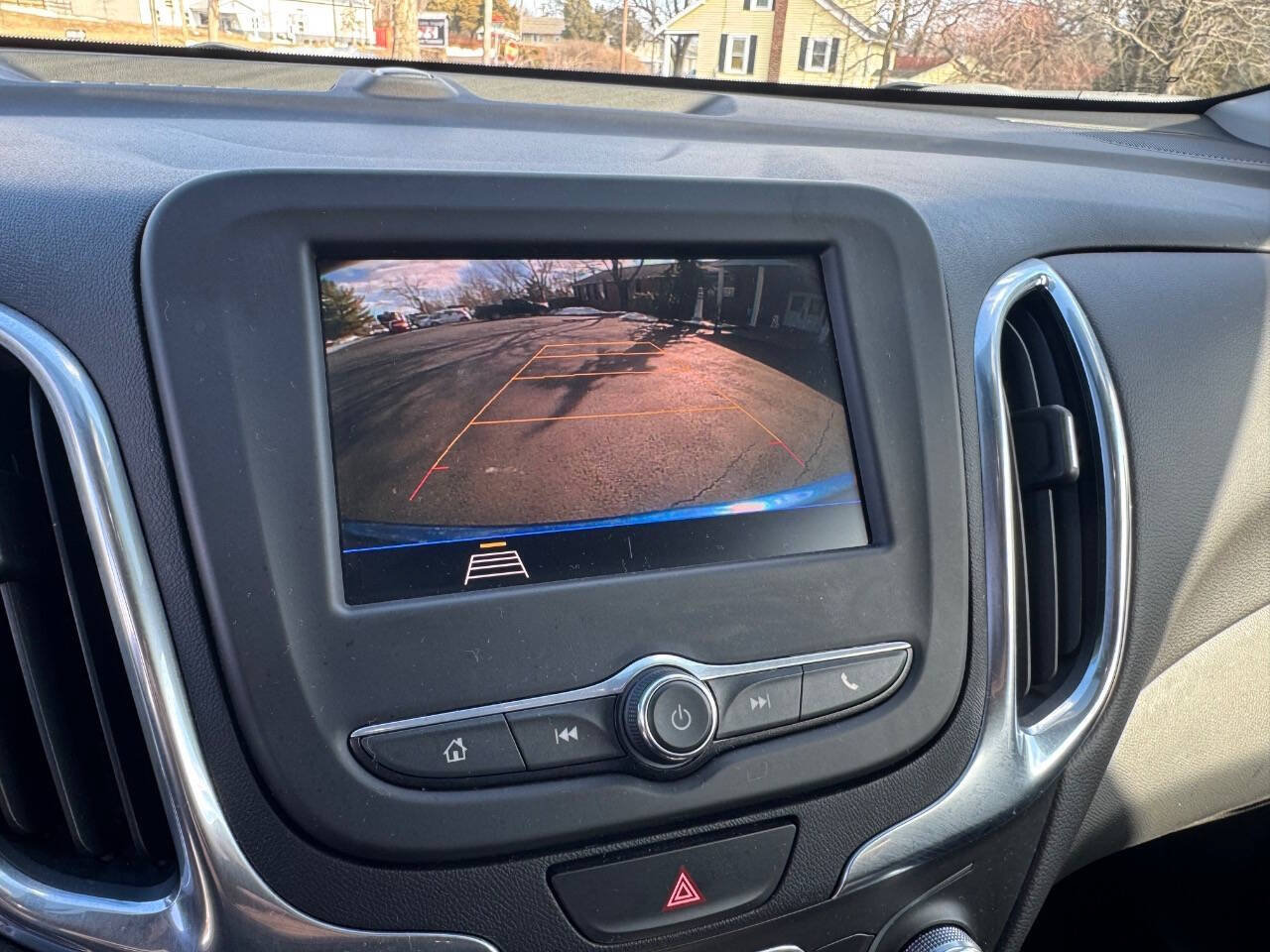 Used 2021 Chevrolet Equinox LT AWD/4WD image 13