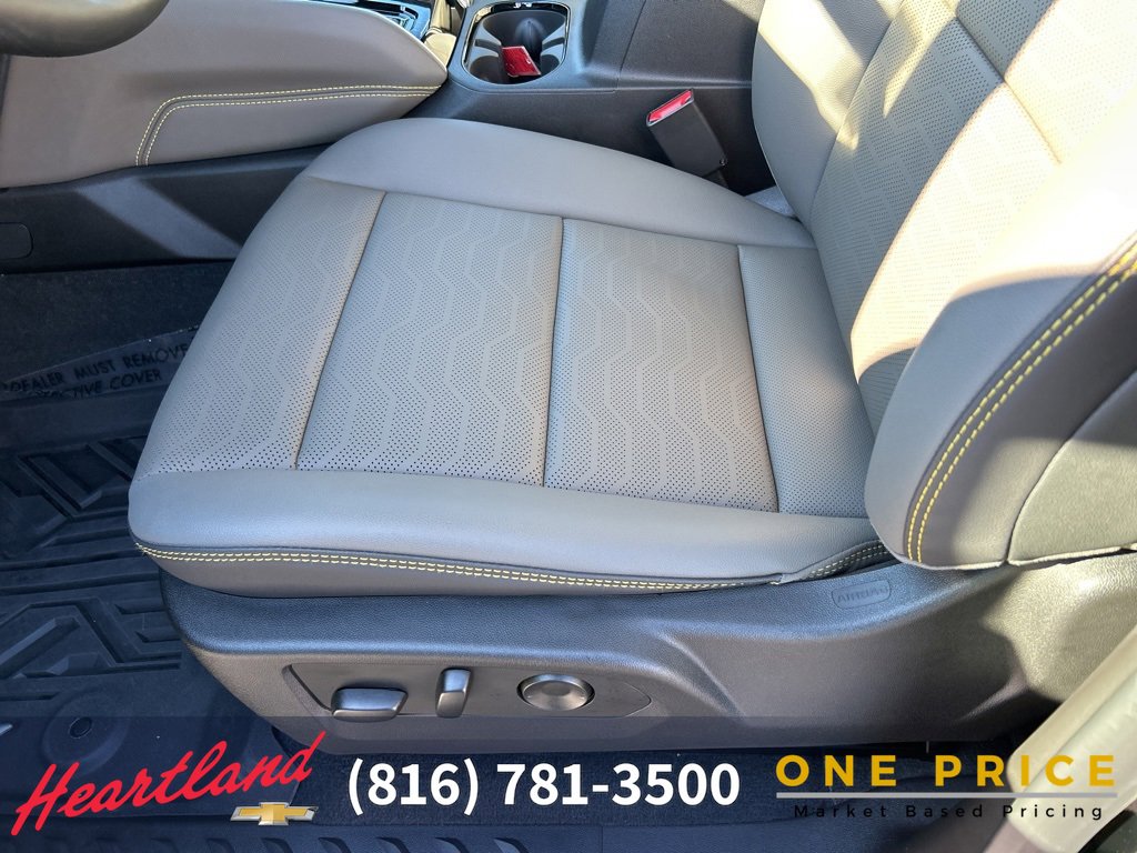 Used 2024 Chevrolet Colorado ZR2 w/ ZR2 Convenience Package III image 20