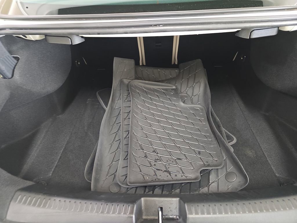 Used 2020 Mercedes-Benz CLA 250 image 30