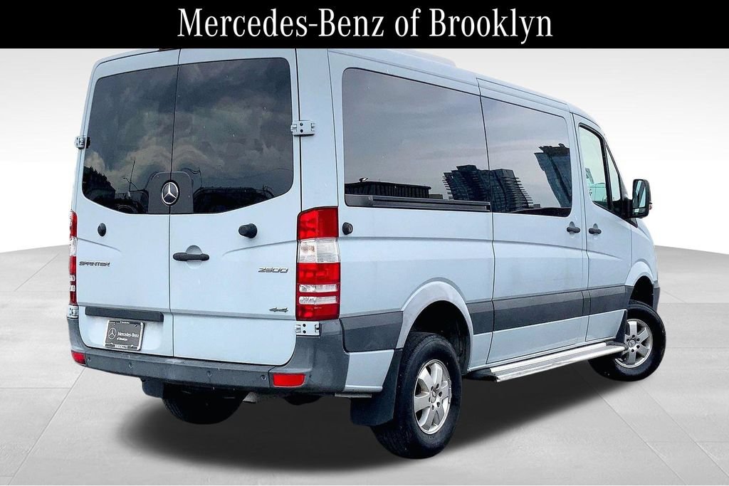 Used 2016 Mercedes-Benz Sprinter 2500 image 12