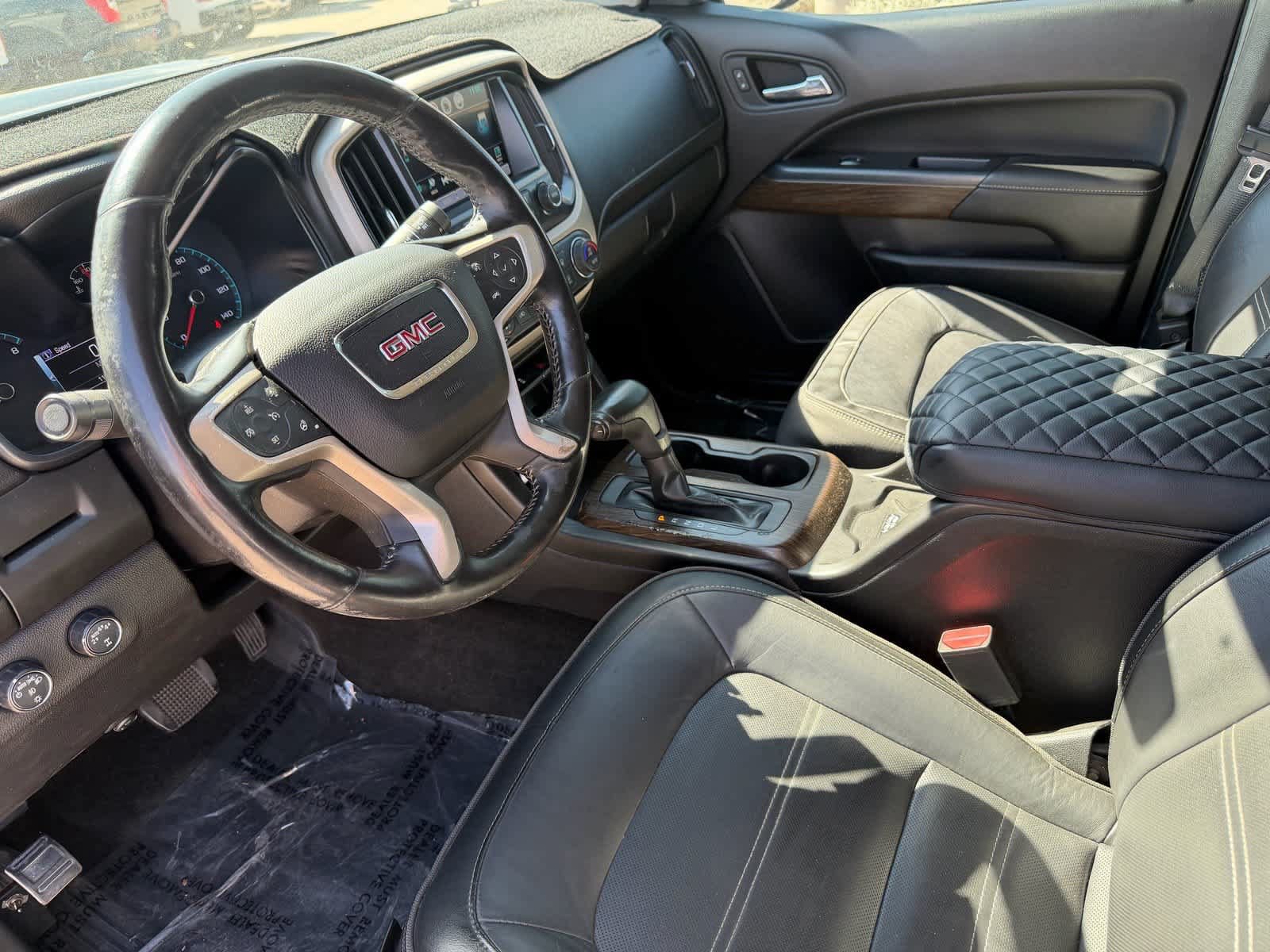 Used 2017 GMC Canyon Denali AWD/4WD image 2