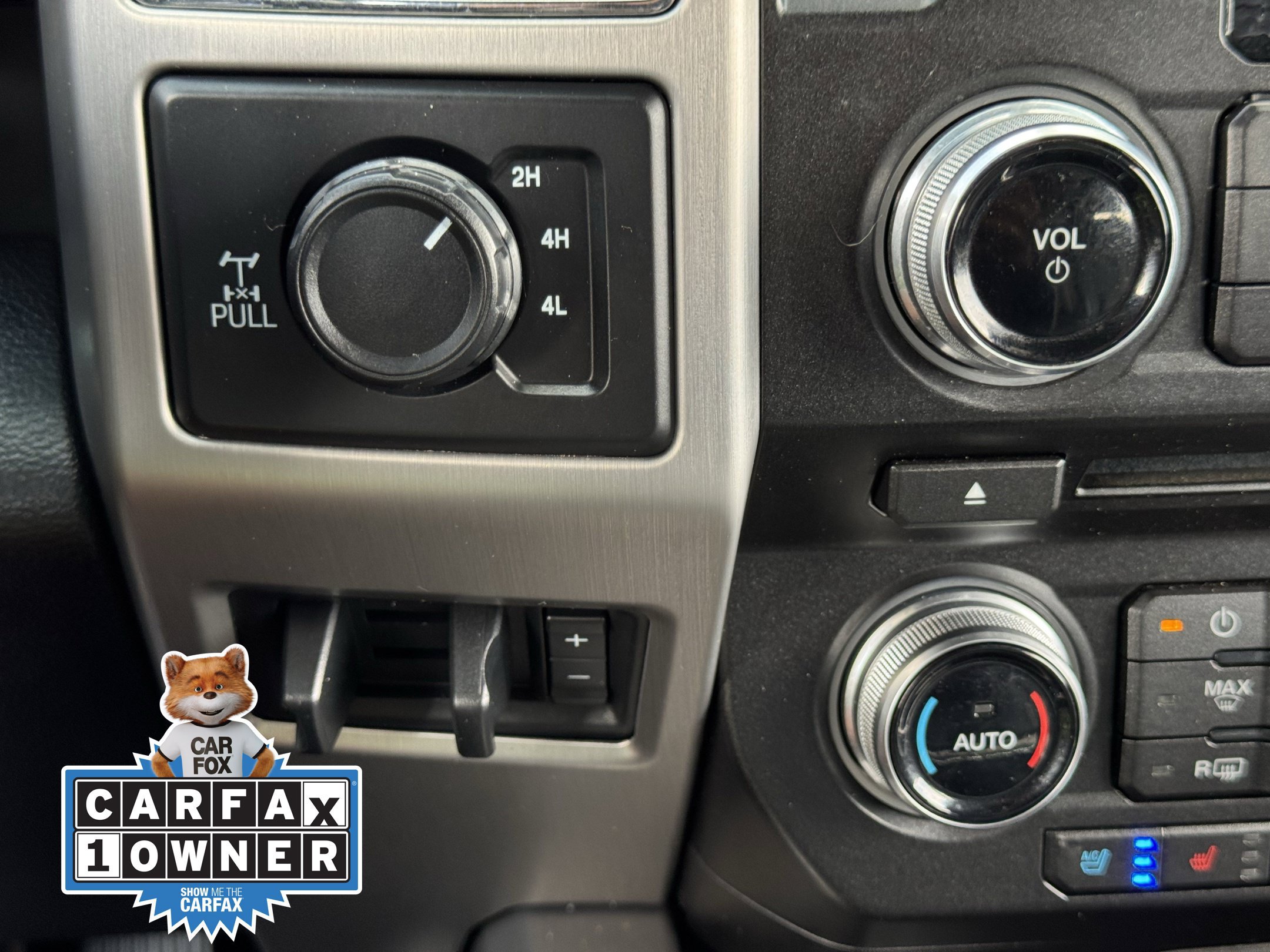 Used 2018 Ford F250 Platinum w/ Platinum Ultimate Package AWD/4WD image 19