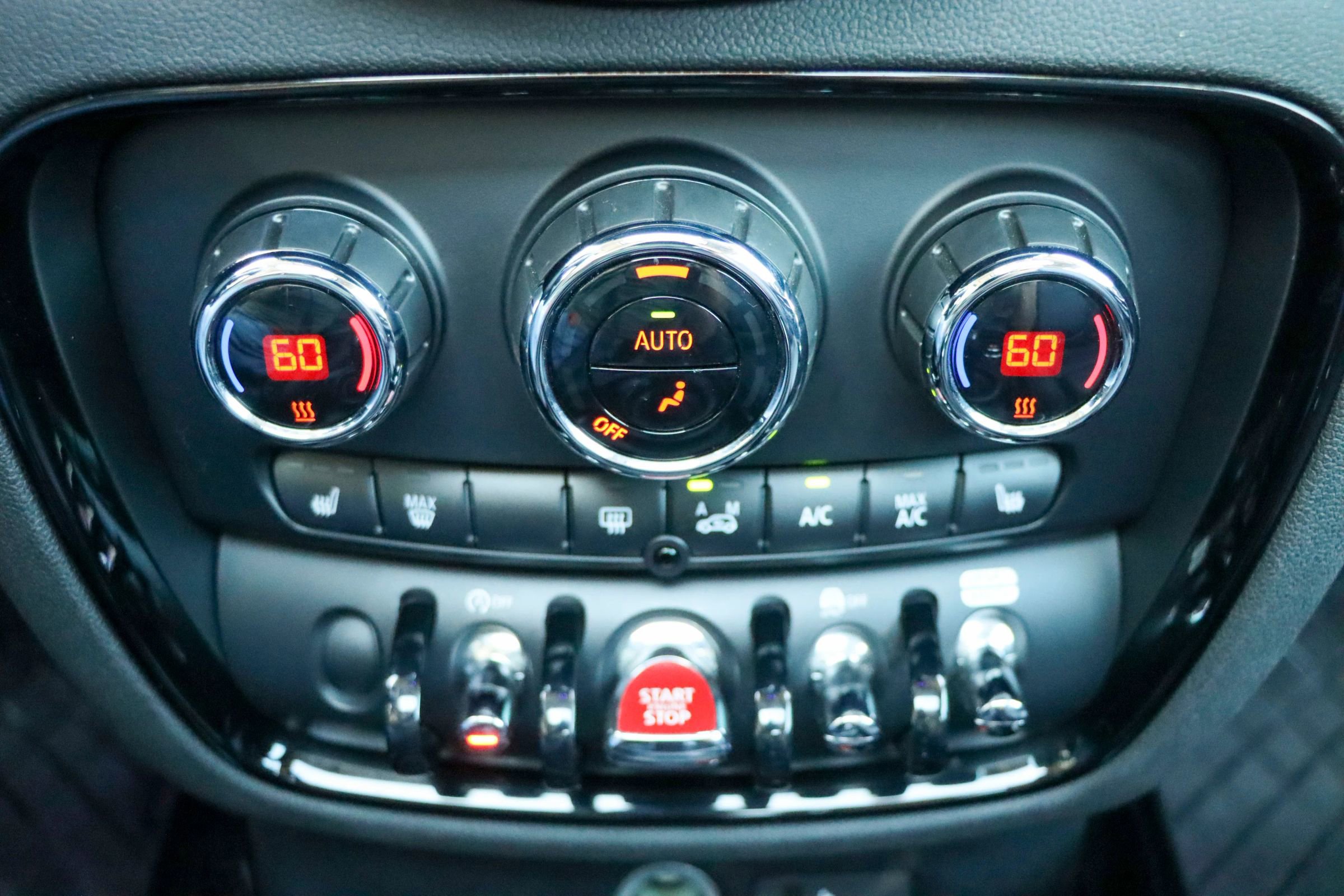 Used 2020 MINI Cooper Clubman S image 39