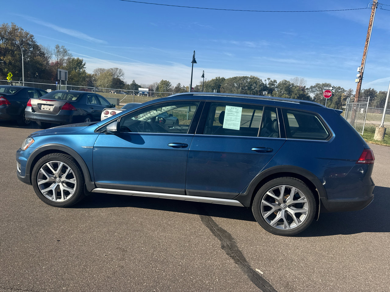 Used 2017 Volkswagen Golf Alltrack SEL image 8