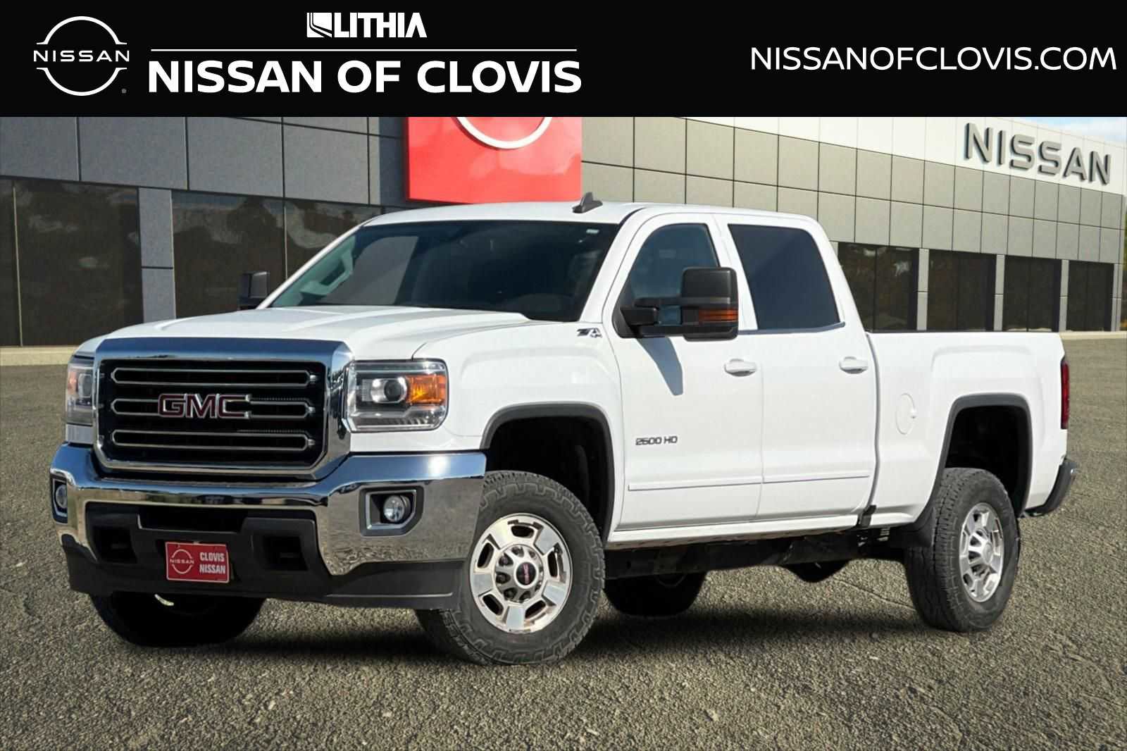 Used 2016 GMC Sierra 2500 SLE w/ SLE Preferred Package AWD/4WD image 1