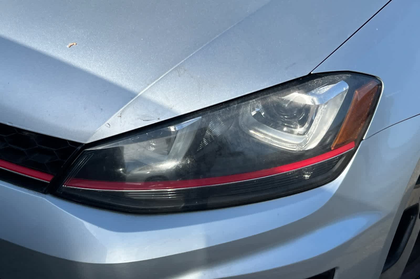 Used 2015 Volkswagen GTI SE w/ Lighting Package (SEL) FWD image 11
