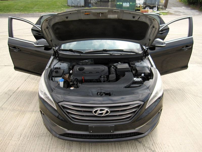 Used 2015 Hyundai Sonata Sport FWD image 29