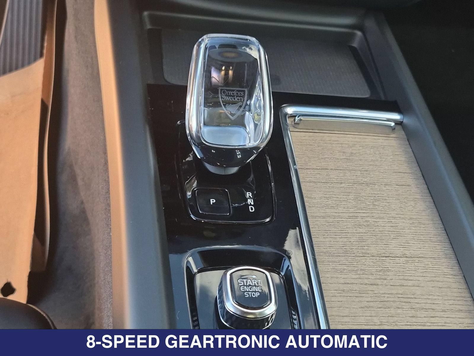 New 2027 Volvo XC60 B5 Core AWD/4WD image 12