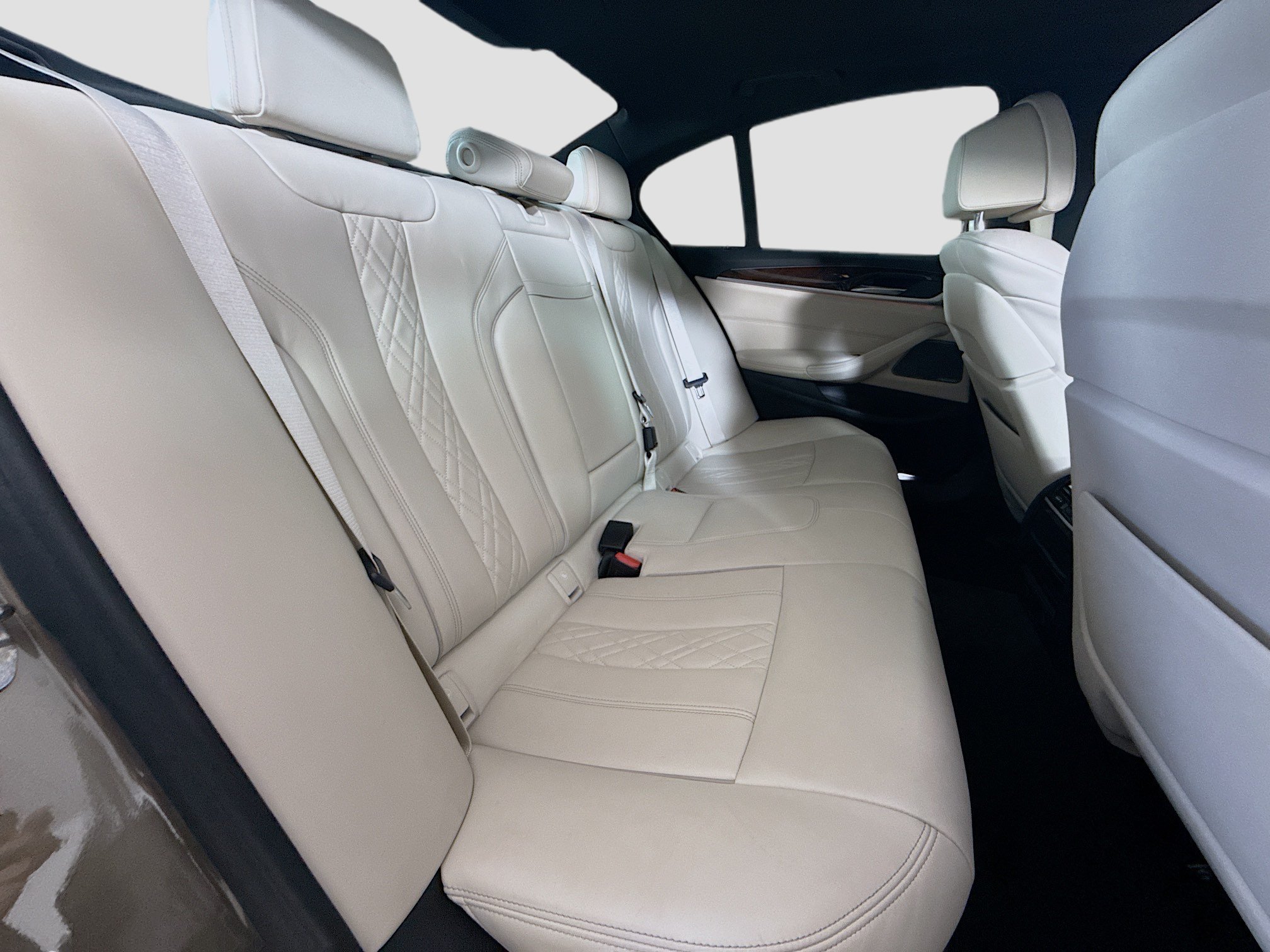 Used 2018 BMW 540i w/ Luxury Seating Package RWD image 27
