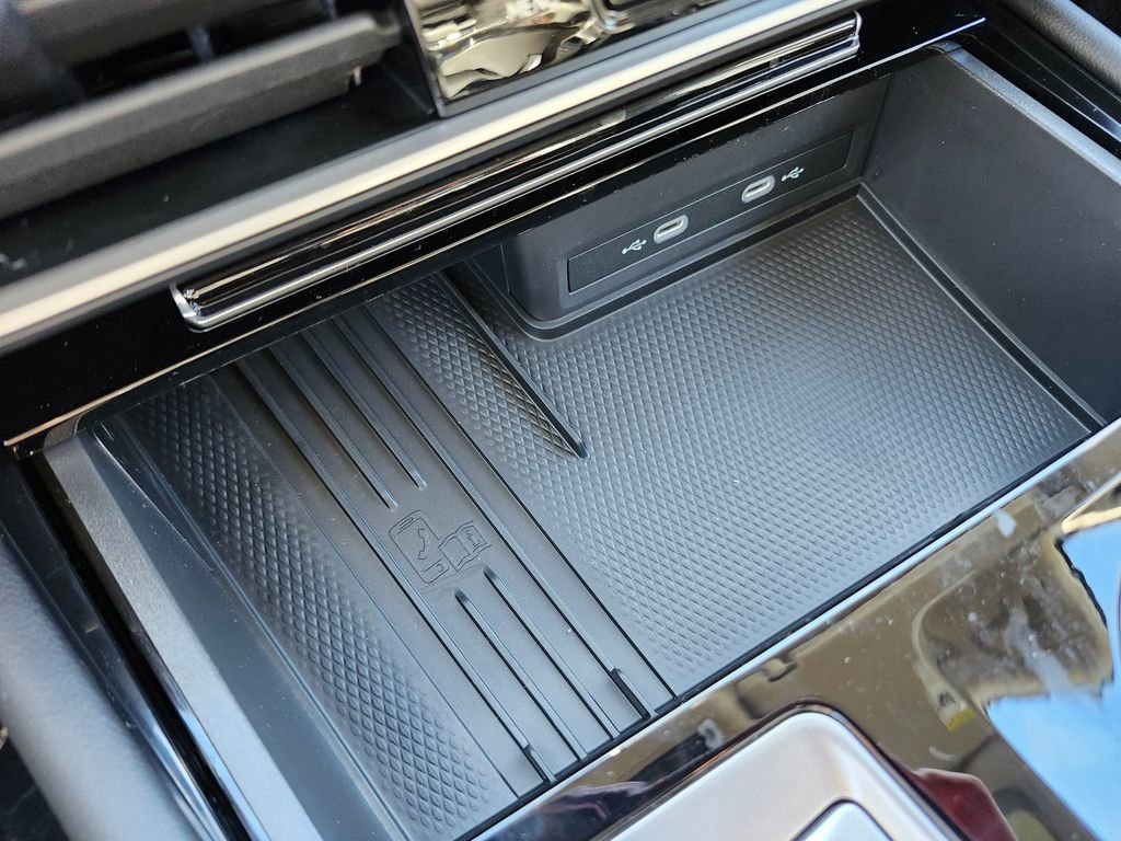 New 2026 Volkswagen Atlas Peak Edition image 11