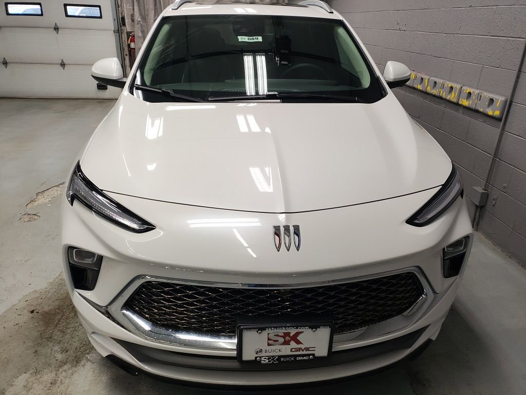 New 2026 Buick Encore GX Avenir w/ Avenir Technology Package image 6