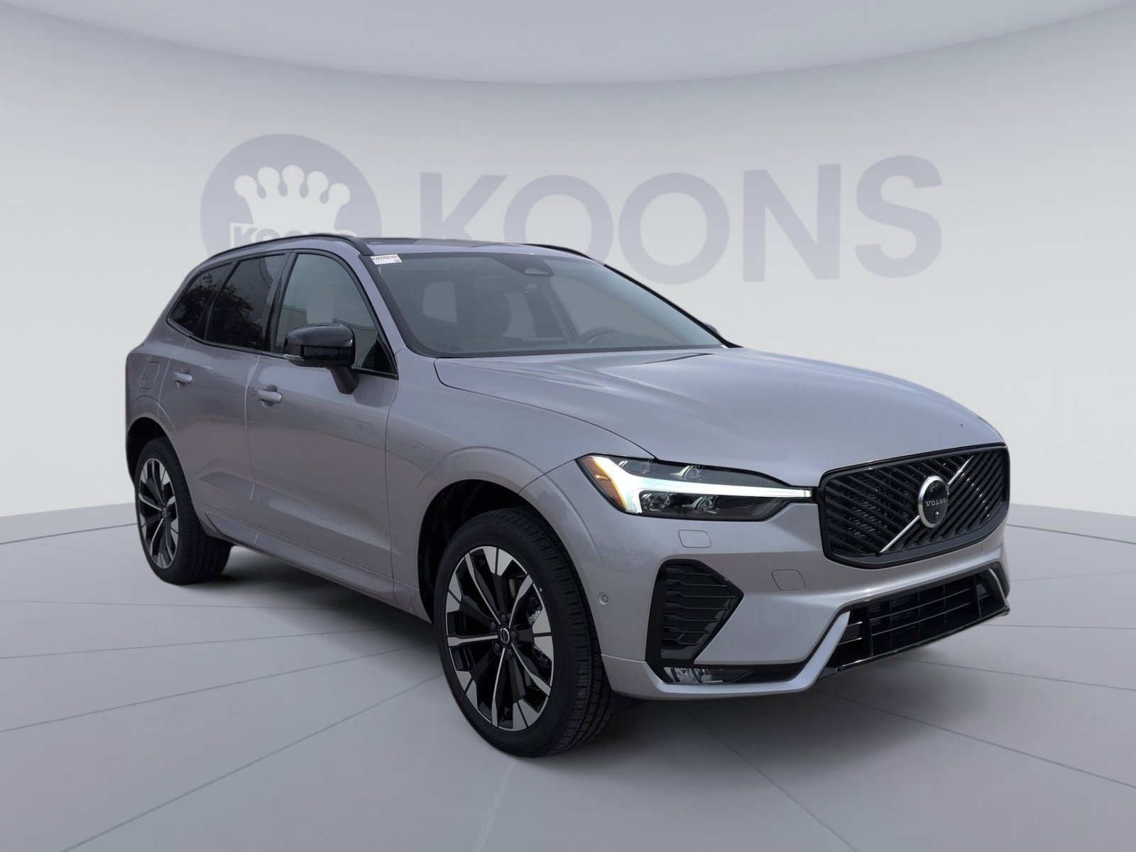 New 2026 Volvo XC60 B5 Plus w/ Protection Package Premier AWD/4WD image 10