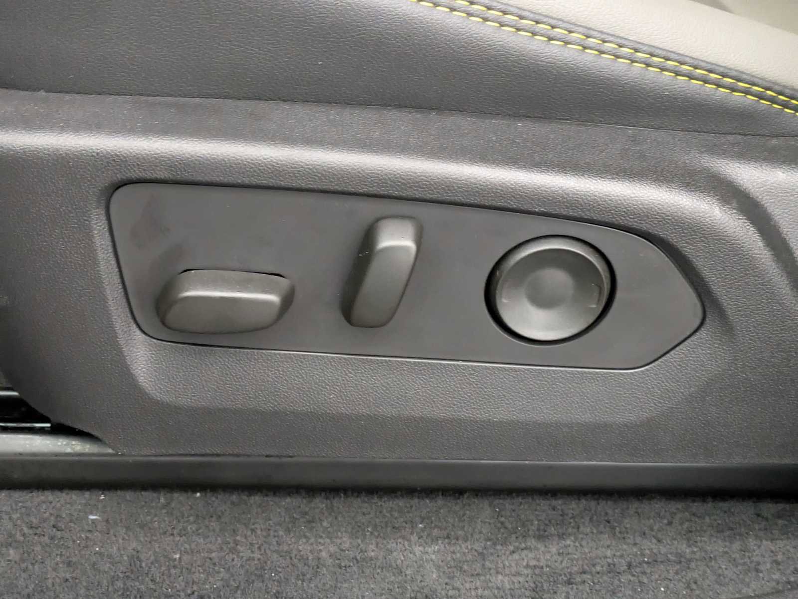 New 2026 Chevrolet Colorado ZR2 w/ Technology Package image 19