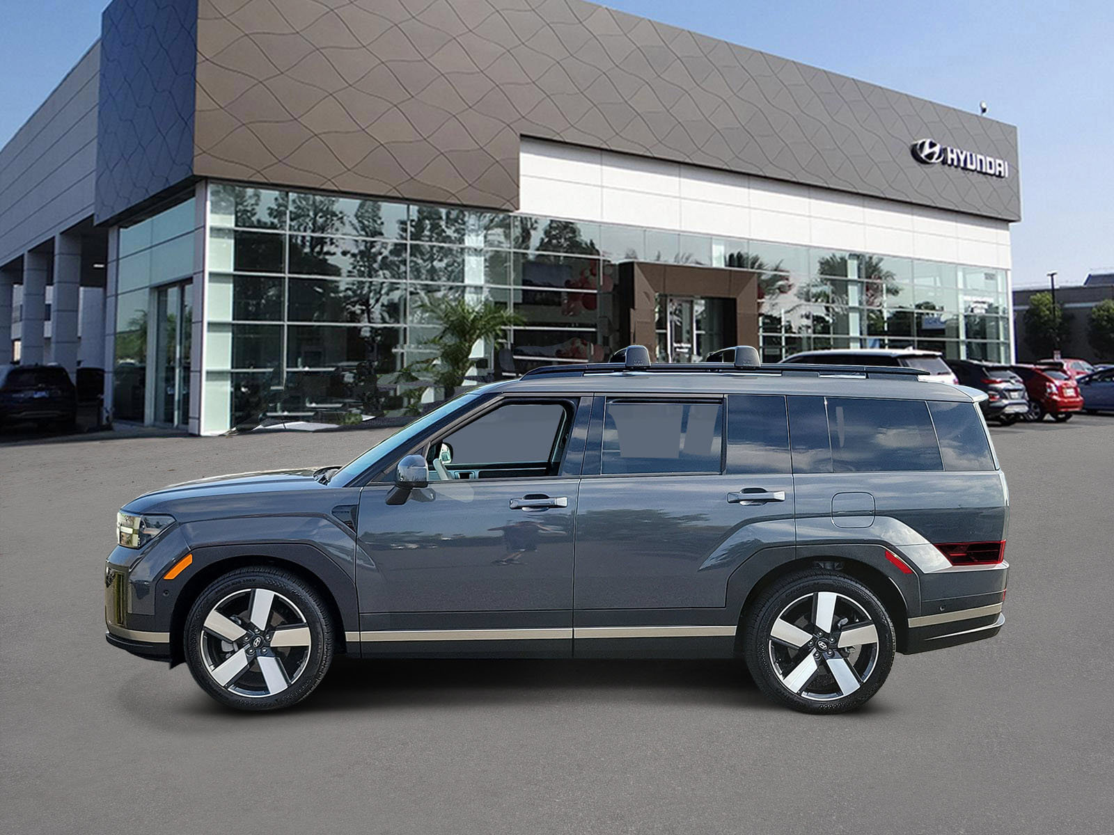Certified 2025 Hyundai Santa Fe Limited AWD/4WD image 3