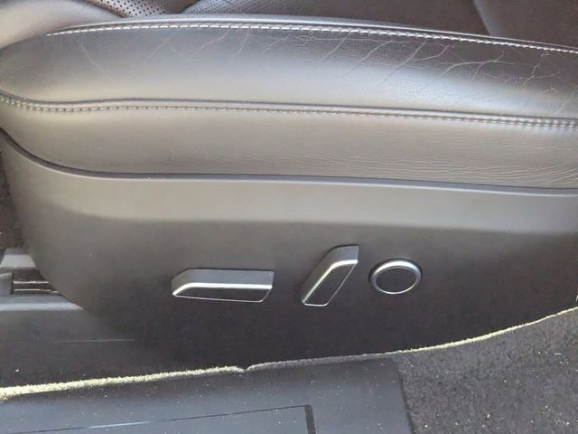 Used 2021 Tesla Model S Plaid image 25