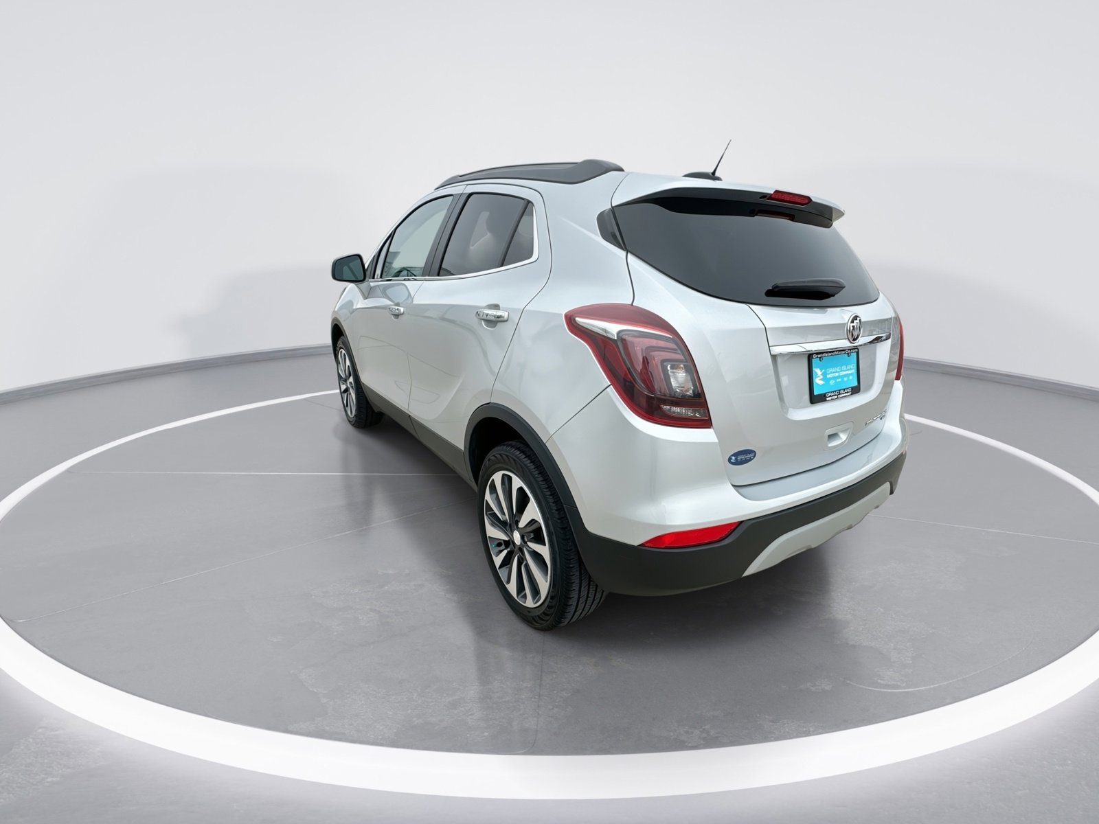 Used 2022 Buick Encore Preferred w/ Safety Package AWD/4WD image 6