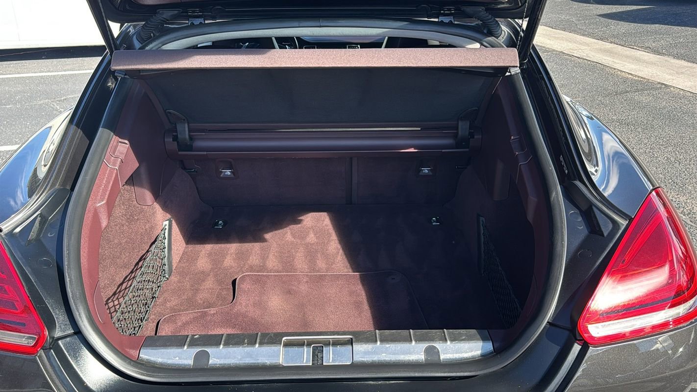 Used 2015 Porsche Panamera 4 image 16