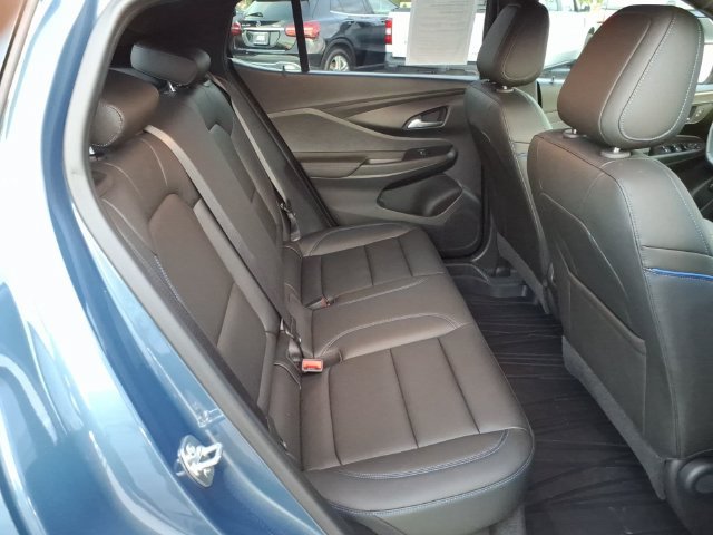 Used 2025 Buick Envista Sport Touring w/ Convenience I Package FWD image 21