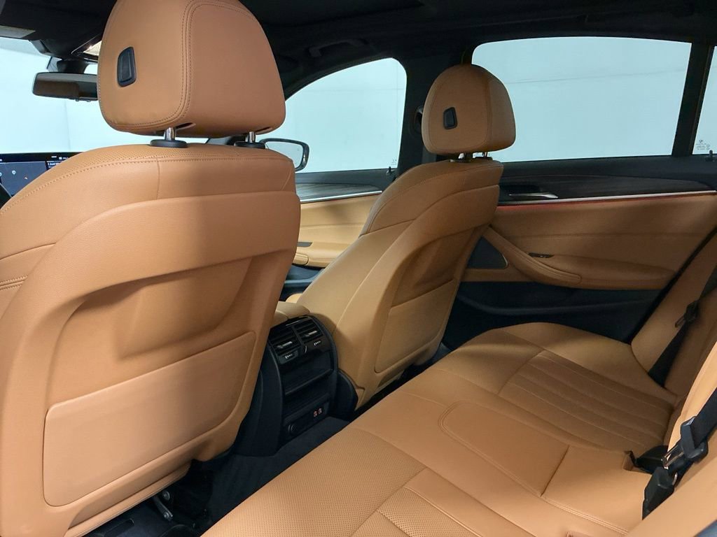 Certified 2022 BMW 540i xDrive w/ Premium Package AWD/4WD image 26