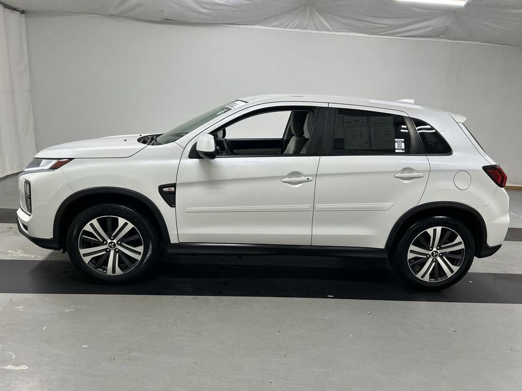 Used 2020 Mitsubishi Outlander Sport ES AWD/4WD image 6