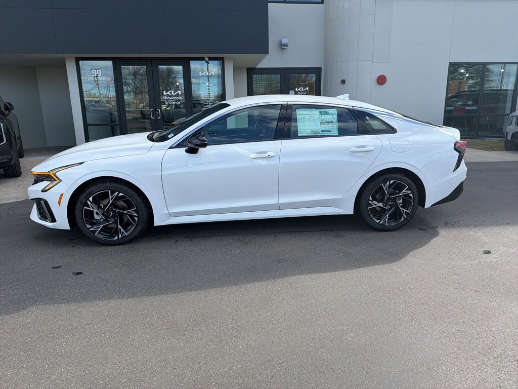 New 2026 Kia K5 GT-Line image 2