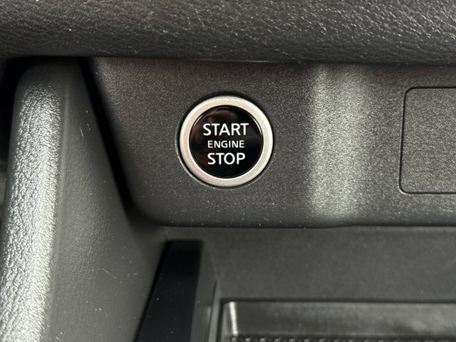 Certified 2021 Nissan Rogue SV image 21