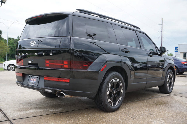 Used 2026 Hyundai Santa Fe SEL FWD image 4