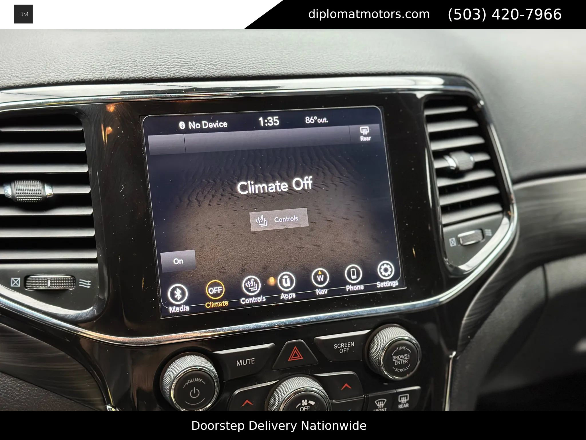 Used 2021 Jeep Grand Cherokee Laredo X image 29