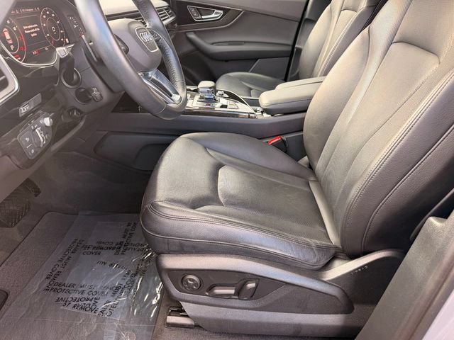 Used 2019 Audi Q7 3.0T Prestige w/ Prestige Package AWD/4WD image 14