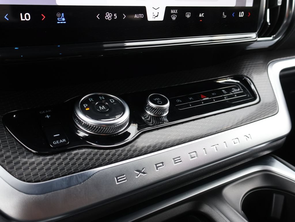 New 2026 Ford Expedition Max Platinum w/ Stealth Appearance Package AWD/4WD image 41