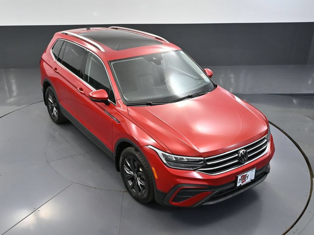 Used 2023 Volkswagen Tiguan SE AWD/4WD image 55