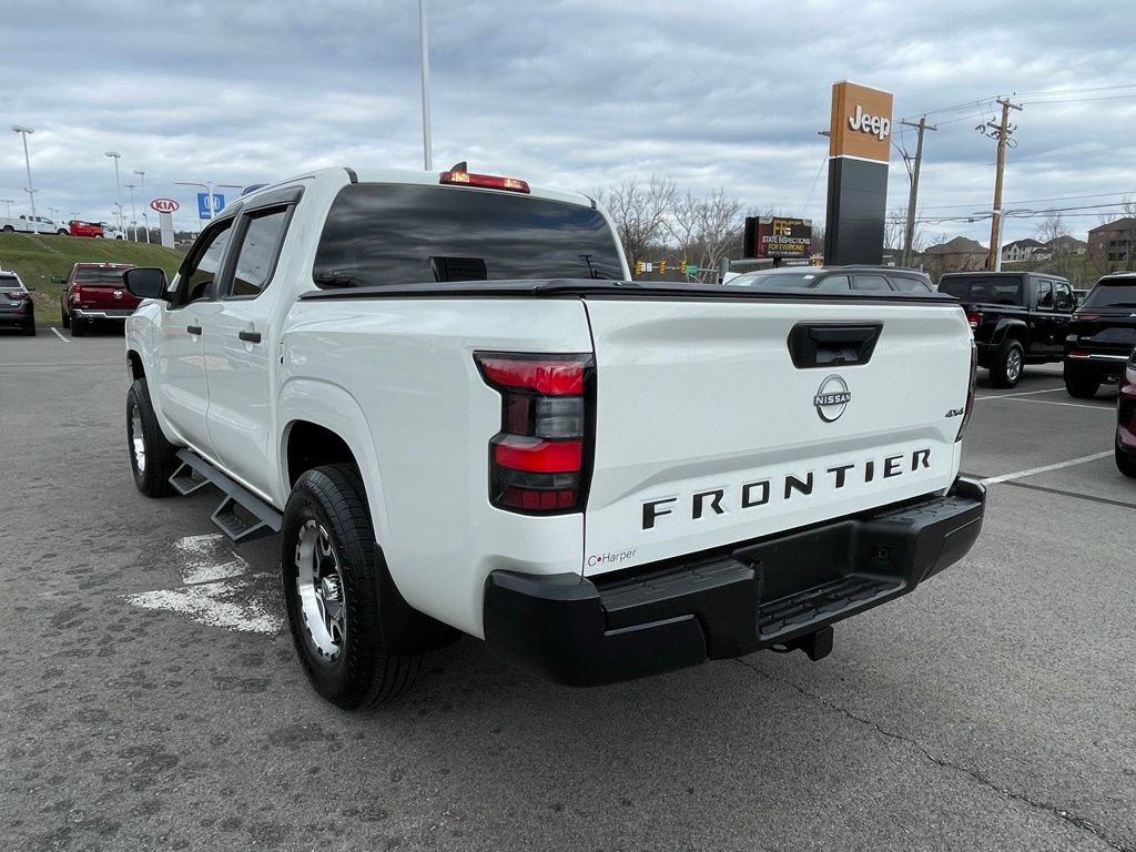 Used 2024 Nissan Frontier S w/ Tow Package image 5