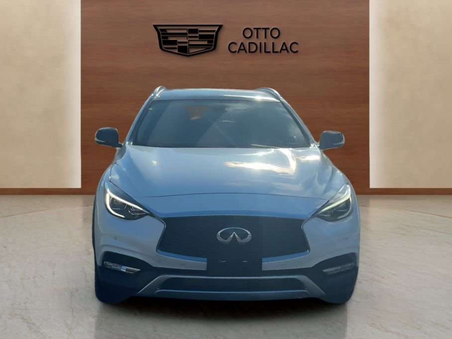 Used 2018 INFINITI QX30 Premium w/ Cargo Package image 7