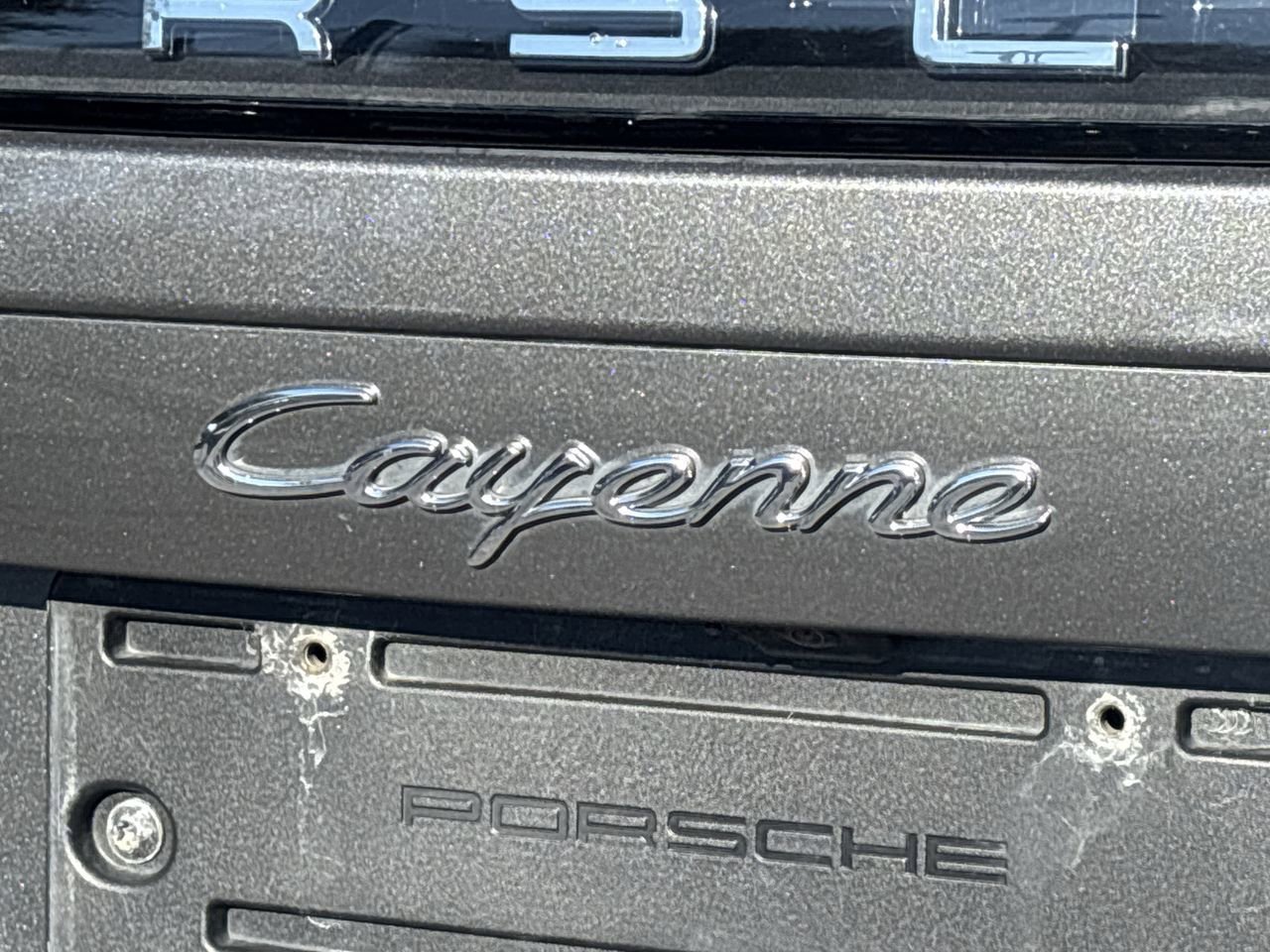 Used 2020 Porsche Cayenne image 10