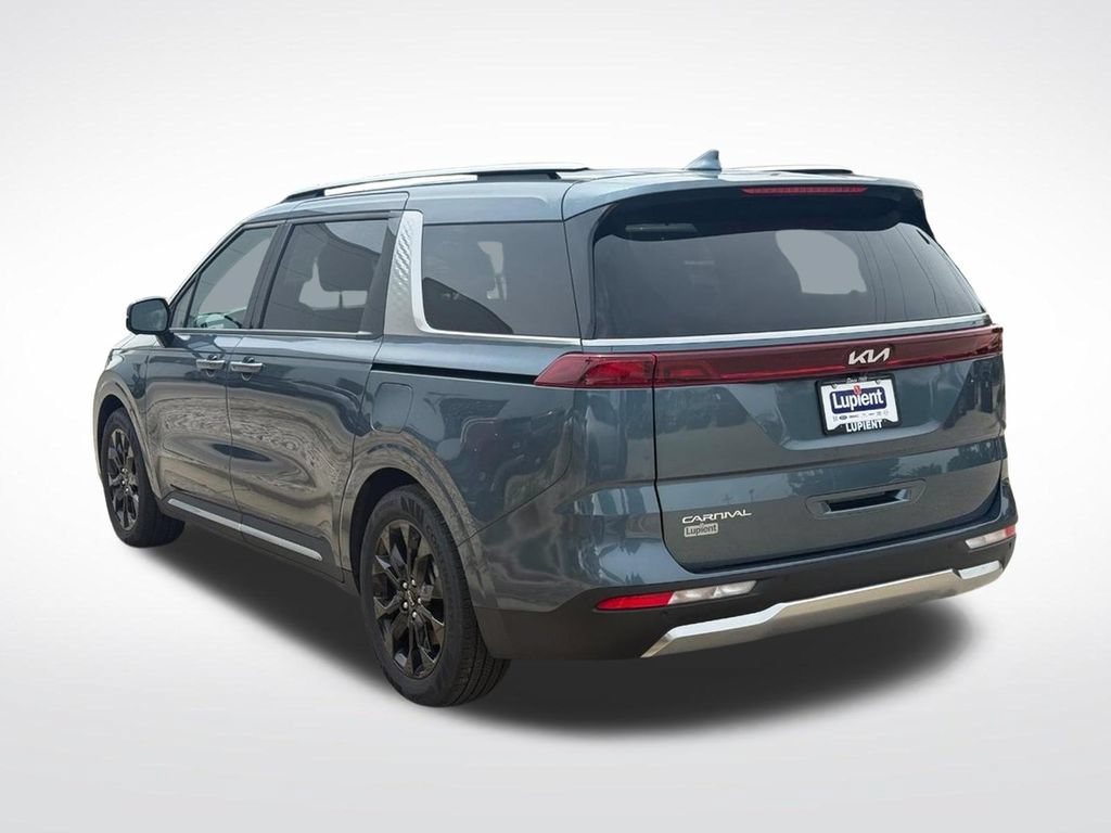 Used 2024 Kia Carnival SX FWD image 8