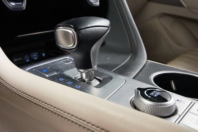Used 2019 Genesis G70 3.3T Design AWD/4WD image 9