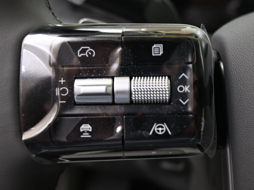 Used 2026 Hyundai Ioniq 9 SEL image 25