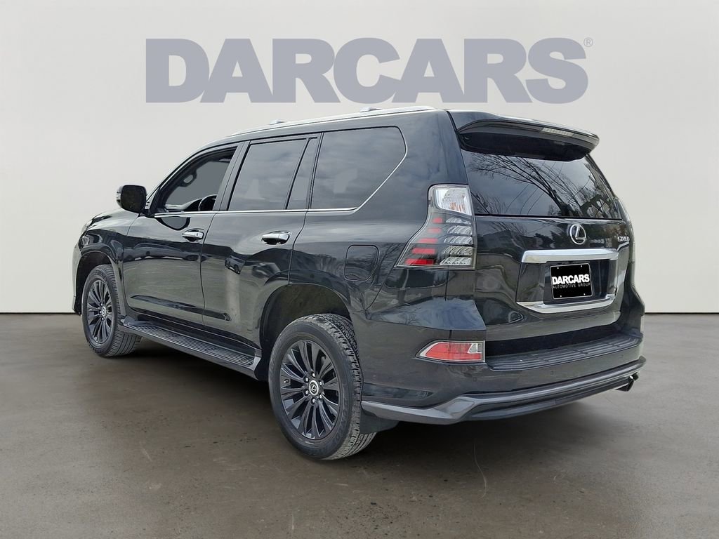 Used 2023 Lexus GX 460 Premium w/ Accessory Package image 4