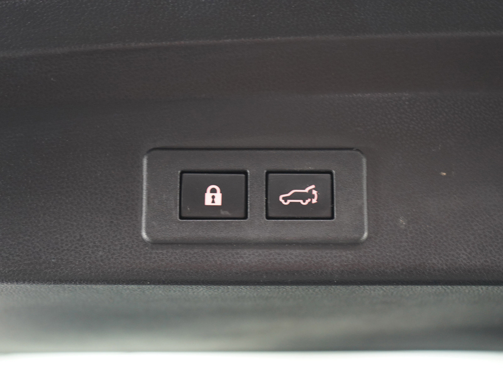 Used 2022 Subaru Ascent Onyx Edition image 18