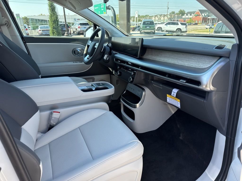 New 2026 Hyundai Ioniq 9 SEL image 13