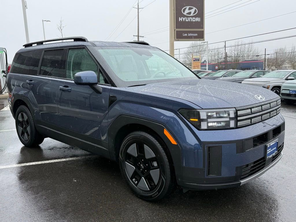 Certified 2025 Hyundai Santa Fe SEL image 7