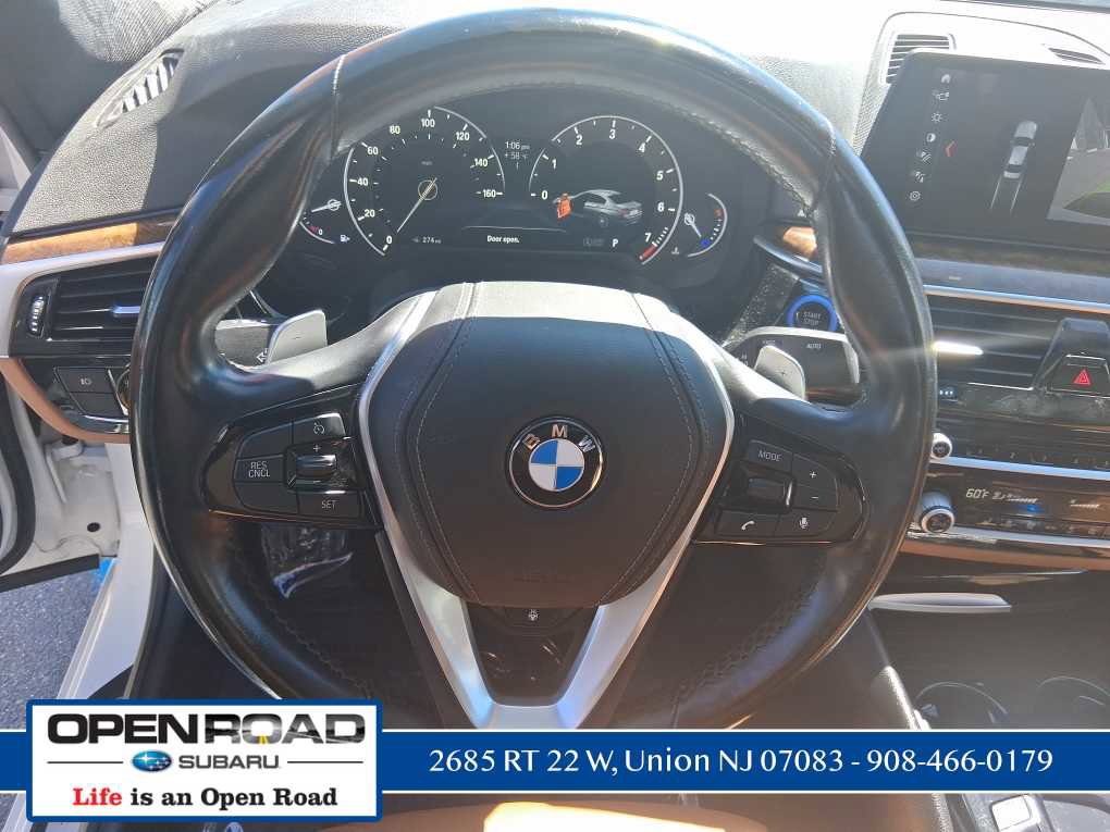 Used 2018 BMW 530i xDrive AWD/4WD image 18