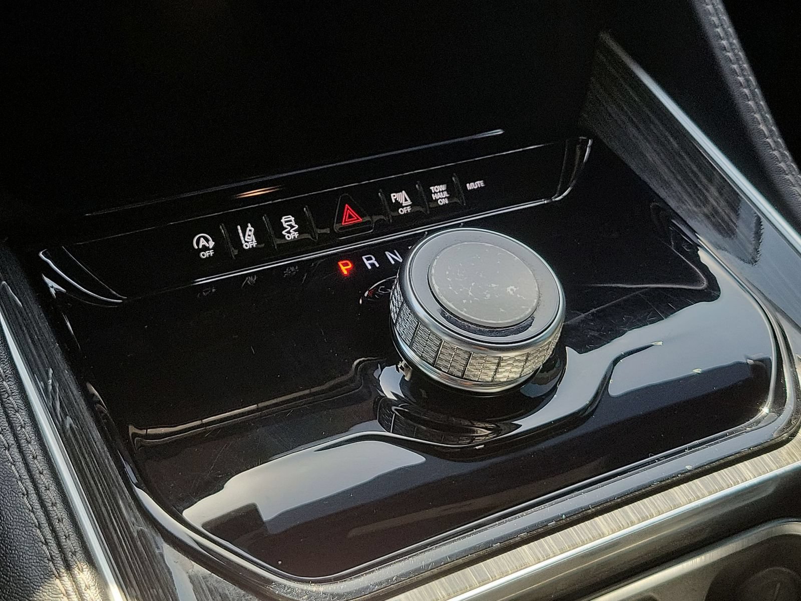Used 2022 Jeep Wagoneer Series II RWD image 16